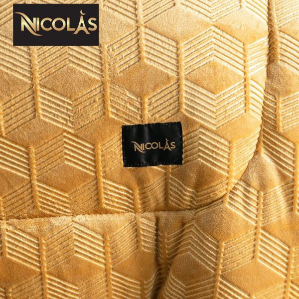 z3637923513789_220c790e530acaf7003291b29aae45c5-600x600